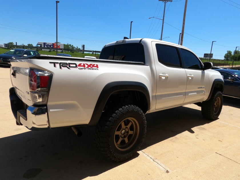 Toyota Tacoma TRD Off Road Package 2020 Locally Owned Tastefully